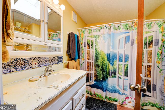63 Eagle Chase Cir, House other with 3 bedrooms, 2 bathrooms and null parking in Dillard GA | Image 27