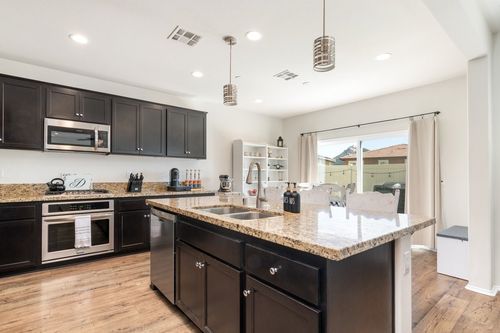 341 Campolina Ct, Fallbrook, CA, 92028-5706 | Card Image