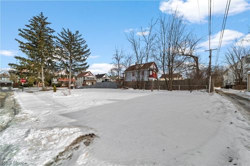 10904 Notre Dame Avenue, Cleveland, OH, 44104 | Card Image