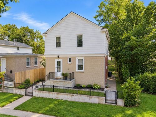 69 Phebe Street, Providence, RI, 02904 | Card Image