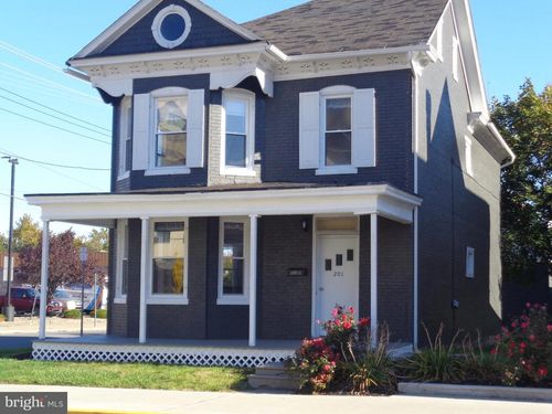 201 S Main St, LEWISTOWN, PA, 17044-2122 | Card Image