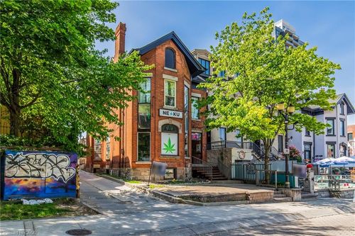 38 Hess St S, Hamilton, ON, L8P3N1 | Card Image