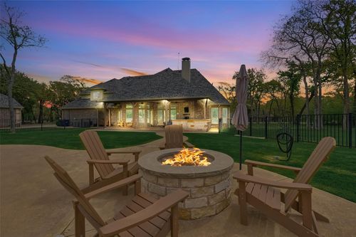 7545 Colton Ln, Pilot Point, TX, 76258-7346 | Card Image