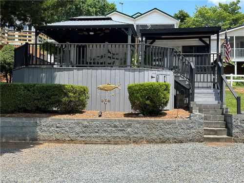 120 Elm St, New London, NC, 28127 | Card Image