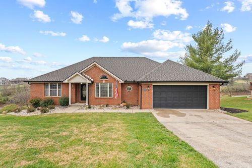 3032 Woodfield Cir, Richmond, KY, 40475-8677 | Card Image