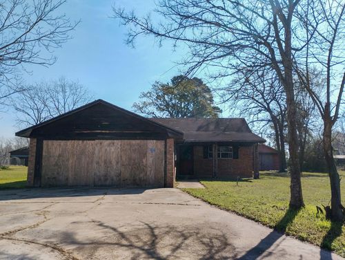 186 Shelter Ln, Livingston, TX, 77351-0932 | Card Image