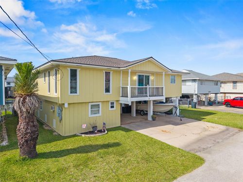 321 Ling St, Bayou Vista, TX, 77563-2601 | Card Image