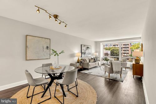 a315-1425 4th St Sw, WASHINGTON, DC, 20024-2219 | Card Image