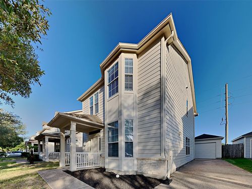 18819 Sandelford Dr, Katy, TX, 77449-8307 | Card Image