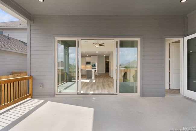 948 Nolte Bnd, House other with 3 bedrooms, 3 bathrooms and null parking in Seguin TX | Image 28