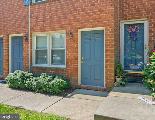 57-709 Glenwood St, Annapolis, MD, 21401-2373 | Card Image