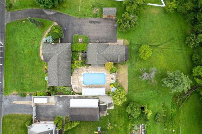 221 Moody Rd, House other with 3 bedrooms, 2 bathrooms and 5 parking in Findlay Twp PA | Image 46