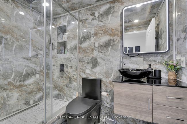 2308 - 3 Navy Wharf Crt, Condo with 3 bedrooms, 2 bathrooms and 1 parking in Toronto ON | Image 22
