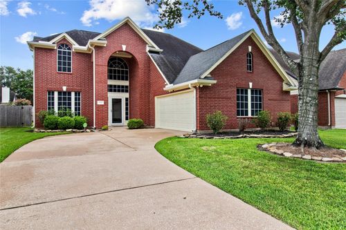 10902 Spruce Dr N, La Porte, TX, 77571-4346 | Card Image