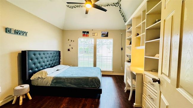 3615 Huggins Way St, House other with 4 bedrooms, 2 bathrooms and 2 parking in Pearland TX | Image 11