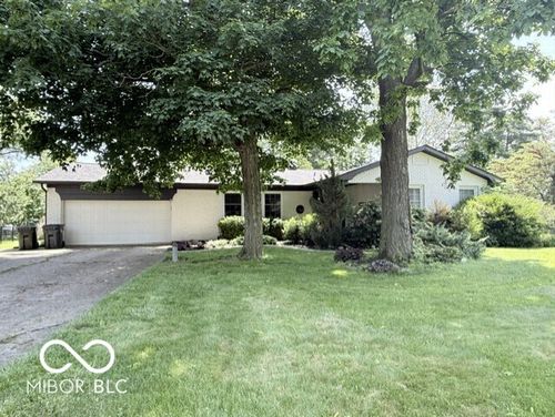 1605 Bowman Dr, Greenfield, IN, 46140-2518 | Card Image