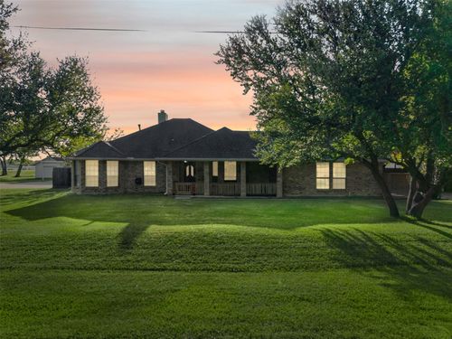 309 Josey Ln, Red Oak, TX, 75154-7619 | Card Image