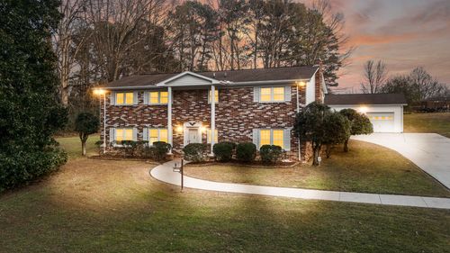 15 Hilldale Church Rd, Fayetteville, TN, 37334-6603 | Card Image