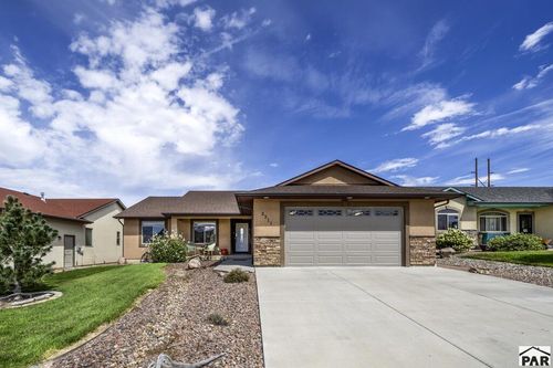 2311 Meadowlark Ln, Pueblo, CO, 81001 | Card Image