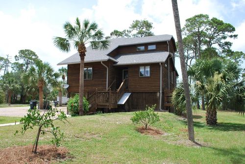1505 E Gulf Beach Dr, Saint George Island, FL, 32328-3108 | Card Image