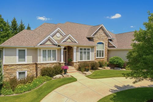 4132 Ayrshire Dr Sw, Wyoming, MI, 49418-8710 | Card Image