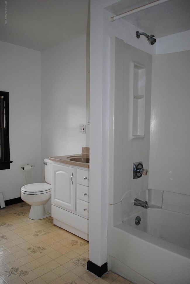 2 304 Lareine Avenue, Sold in Bradley Beach Zoocasa