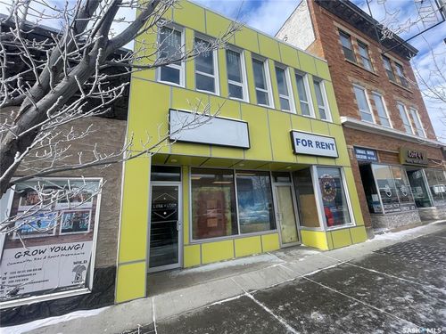 b-1131 101st St, North Battleford, SK, S9A0Z5 | Card Image