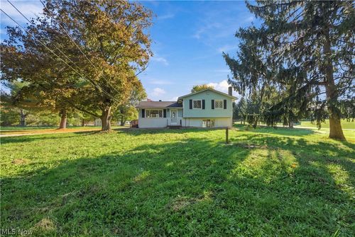 2930 State Route 43, Mogadore, OH, 44260-9715 | Card Image