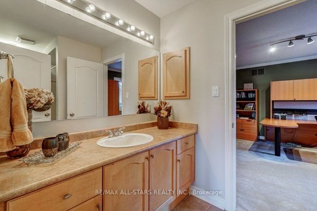 64 Button Cres, House other with 4 bedrooms, 5 bathrooms and 2 parking in Uxbridge ON | Image 26