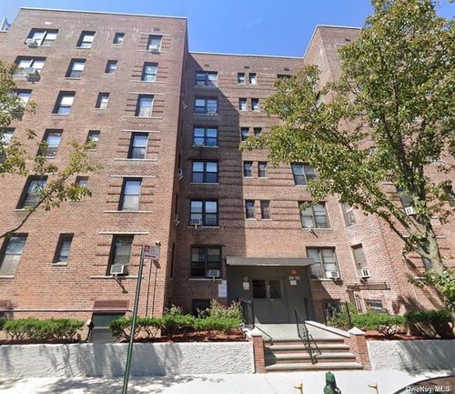 2g-88-30 182nd St, Hollis, NY, 11423-1701 | Card Image