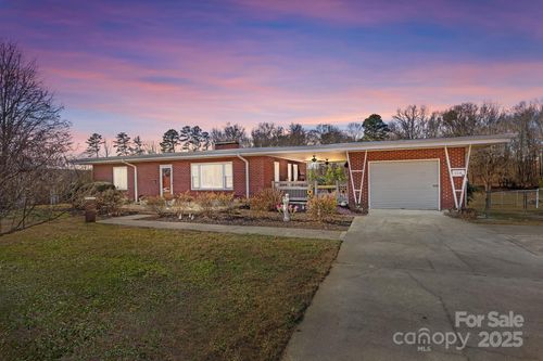 114 Valley Dr, Badin, NC, 28009-0357 | Card Image