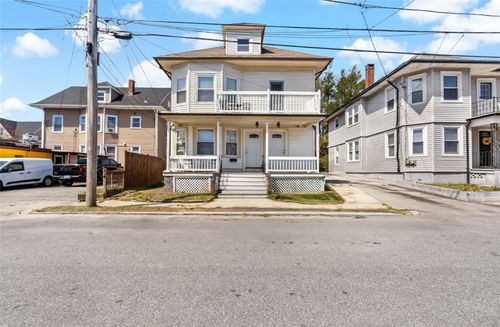119 Orchard St, Cranston, RI, 02910-2125 | Card Image