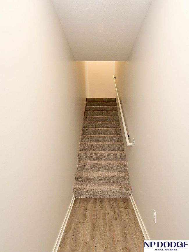 20856 S Plz, Townhouse with 3 bedrooms, 3 bathrooms and 2 parking in Elkhorn NE | Image 4