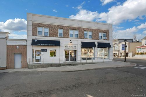 440 White Plains Rd, Eastchester, NY, 10709-2827 | Card Image