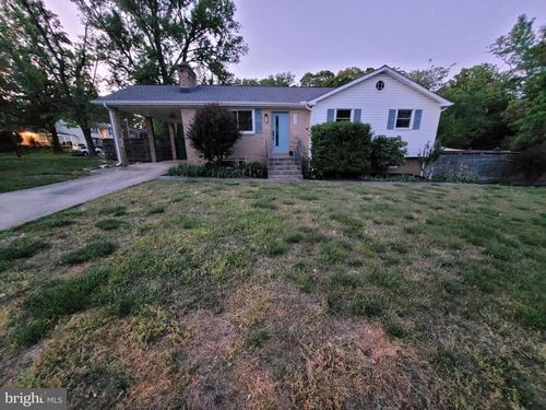 2710 Rose Valley Dr, FORT WASHINGTON, MD, 20744-2573 | Card Image