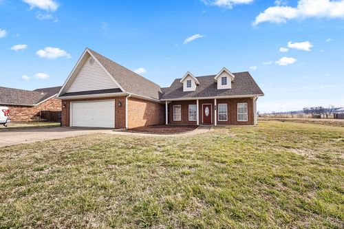 1601 Viney Grove Rd, Prairie Grove, AR, 72753-8209 | Card Image