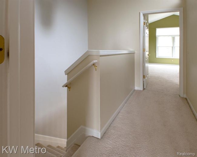 Upstairs Hallway w Skylight | Image 13