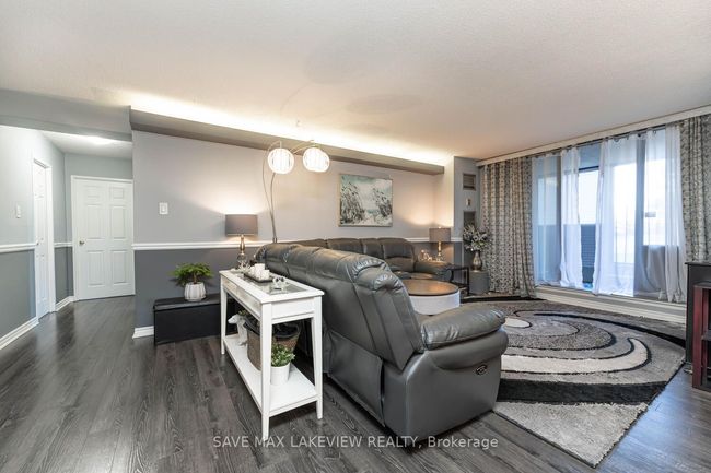 104 - 18 Knightsbridge Rd, Condo with 3 bedrooms, 2 bathrooms and null parking in Brampton ON | Image 11