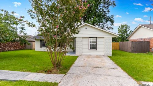16616 London Ave, Baton Rouge, LA, 70819-1825 | Card Image