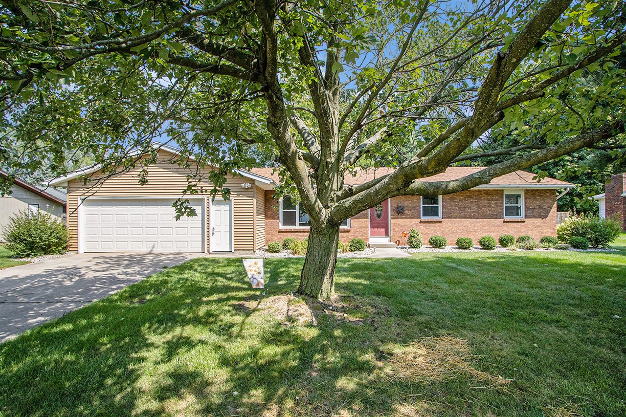 Enola Ave, Kalamazoo, MI 49048