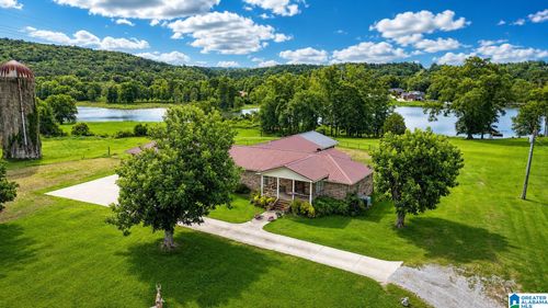 4611 Cedar Bend Road, Gadsden, AL, 35907 | Card Image
