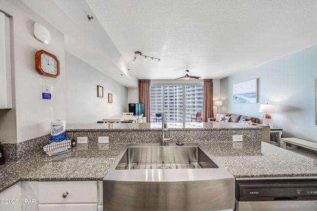 UNIT-1125 - 9900 S Thomas Dr, Condo with 1 bedrooms, 2 bathrooms and null parking in Panama City Beach FL | Image 23