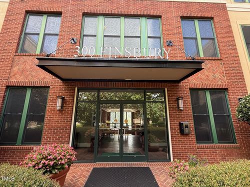 apt-206-300 Finsbury St, Durham, NC, 27703-8233 | Card Image