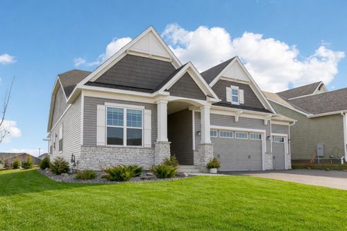 986 Moers Dr, Chaska, MN, 55318-4618 | Card Image