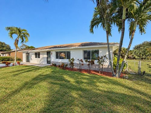 1476 N Mangonia Dr, West Palm Beach, FL, 33401-2407 | Card Image