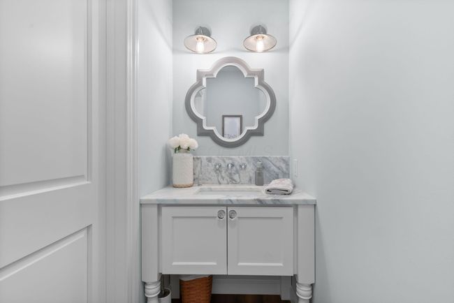 Main floor 1/2 bath | Image 38