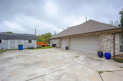 15207 Scottsdale Xing, Choctaw, OK, 73020-5808 | Card Image