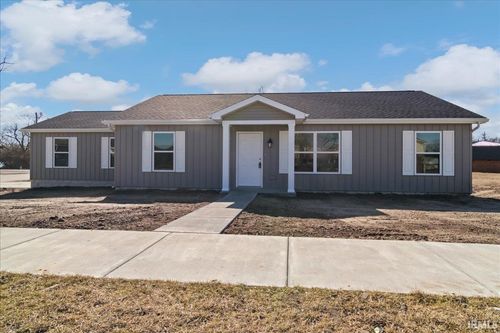 201 Carolina Dr, Vincennes, IN, 47591-5672 | Card Image