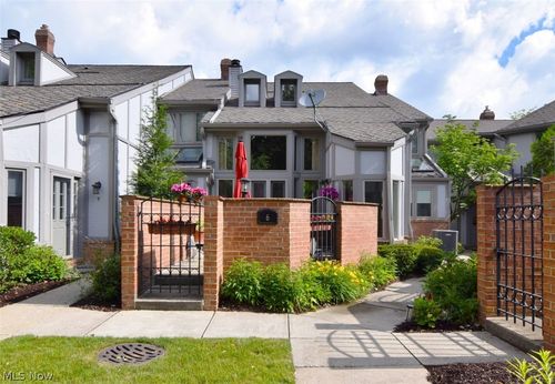 6-25450 Fairmount, Beachwood, OH, 44122 | Card Image
