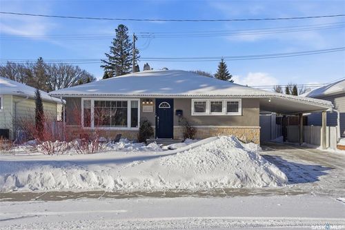 2414 William Ave, Saskatoon, SK, S7J1B1 | Card Image